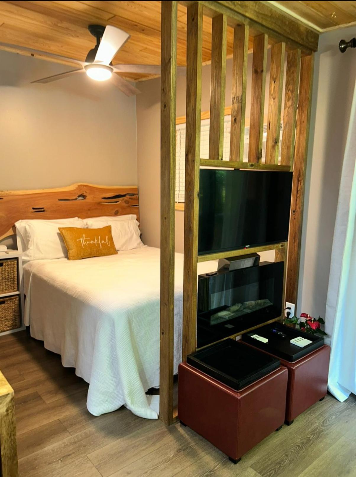 Sweet Tiny Cabin Τάμπα Εξωτερικό φωτογραφία